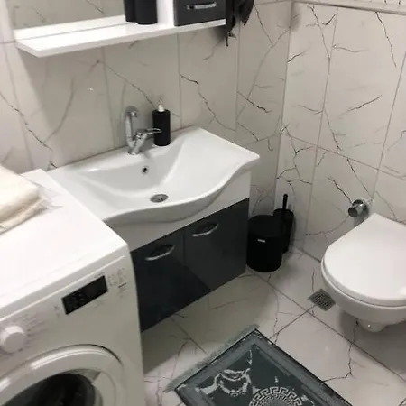 Apartment Central Location In The City *