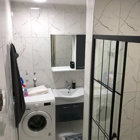 Apartment Central Location In The City *
