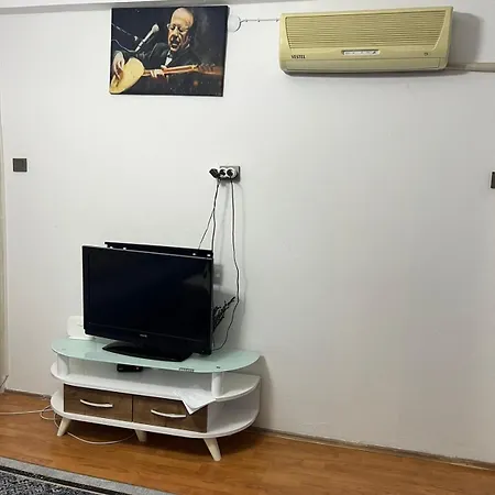 Apartment Central Location In The City *